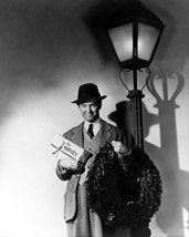 James Stewart In Harvey Holding Wreath &amp; Gift Under Streetlight 16X20 Ca... - £54.84 GBP