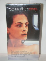 JULIA ROBERTS - SLEEPING WITH THE ENEMY (VHS) (SEALED) - £23.72 GBP