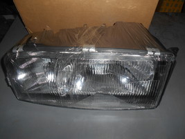 Headlight Right For Mercedes Actros 96- L H1-H4 09/1996-05/03 M - €91,87 EUR