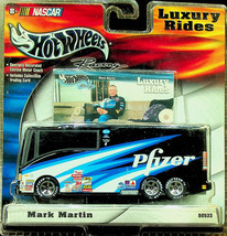 Hot Wheels Luxury Rides - Motor Coach/Bus - NASCAR - Mark Martin - New - $7.24