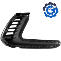 New OEM Hyundai Front Bumper RH Blanking Trim 2016-2018 Elantra 86564 F3000 - $622.11 MXN