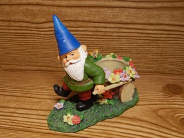 Yankee Candle Gnome Tea Light Holder with Wheelbarrow Garden - $9.99