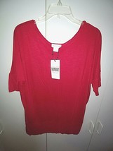 Monroe &amp; Main Ladies Thin 3/4-SLEEVE Red RAYON/POLY TOP-M-NWT-TEXTURED KNIT-CUTE - £6.05 GBP