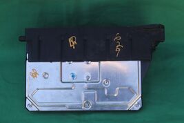 2015 Mercedes Sprinter Front Fuse Box Sam Relay Control Module Panel A9069006303 image 2