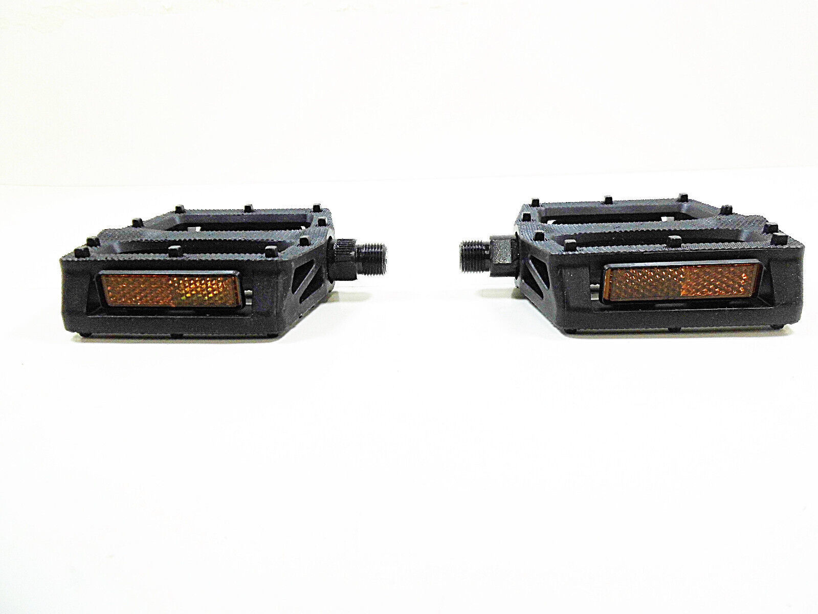 Bike Pedals Universal Platform Bicycle Grip  9/16&quot; Pedal Nylon Amber Ref... - $13.09