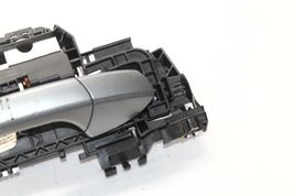 10-13 MERCEDES E350 W212 COUPE FRONT RIGHT PASSENGER EXTERIOR DOOR HANDLE P7852 image 2