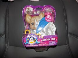 Teacup Doggies Blue &amp; White  Fashion Set NEW - $20.70