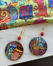 Wooden painted Cat earrings. Abstract animal painted resin earrings 24k gold - £38.77 GBP
