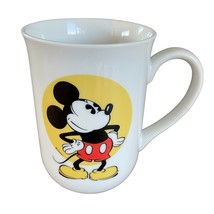 Vintage Walt Disney World Disneyland Porcelain Coffee Mug Cup Mickey Mouse Japan - £15.81 GBP