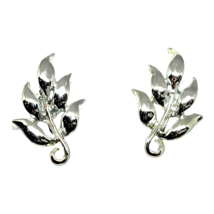 Vintage Coro Earrings Small Leaves Screw Back Silver Tone Nature Plants Theme - £6.28 GBP