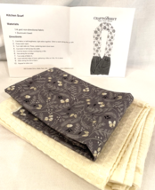 Crafts Direct Kitchen Scarf Sewing Kit NEW - $9.49