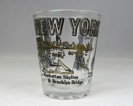 New York City Monuments World Trade Center Vintage Shot Glass Souvenir - £15.52 GBP