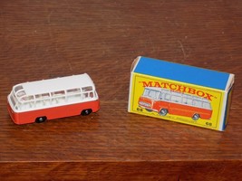 Vintage Matchbox Mercedes Coach # 68 in Box! NOS - €33,68 EUR