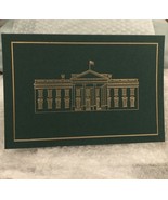 TRUMP 2018 WHITE HOUSE CHRISTMAS CARD GREEN GOLD SIGNATURE GOP REPUBLICA... - $805.66 MXN