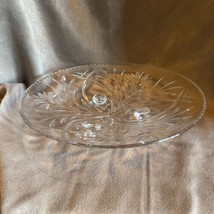 Vintage Elegant Cut Glass Crystal 3 Legged Flower Pattern Centerpiece Bowl - £19.53 GBP