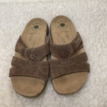 Earth Origins Size 6M  Sandals Women&#39;s Selbe Slide Brown Suede Welltek Comfort - £20.87 GBP