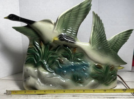 Flying Geese 1950s Ceramic Table Lamp Tested - £134.52 GBP