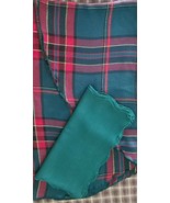 60&quot; Round Plaid ~ Polyester ~ Holiday ~ Tablecloth &amp; Six (6) Solid Green... - $40.92 CAD