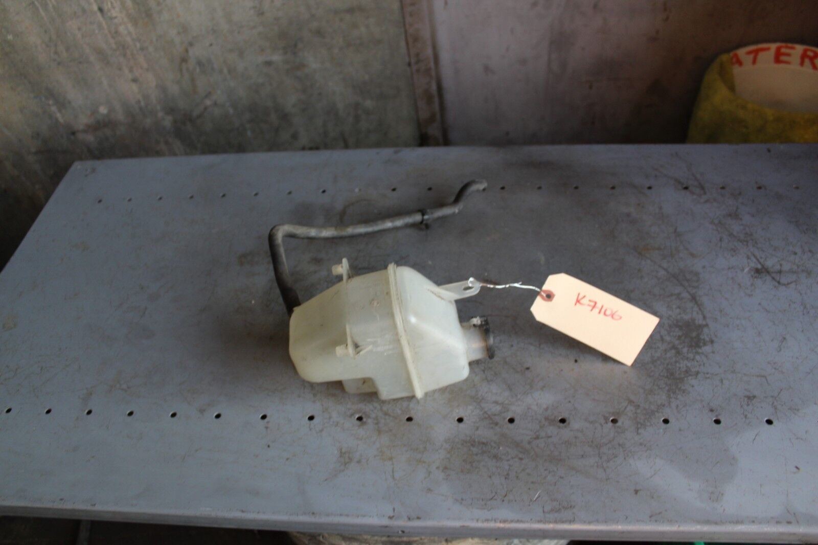2002-2008 MINI COOPER FRONT ENGINE COOLANT RESERVOIR TANK K7106 - $55.90