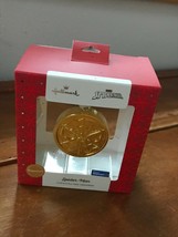 Hallmark Only at Walmart Spider-Man Premium Gold Metal Medallion Christm... - £8.11 GBP