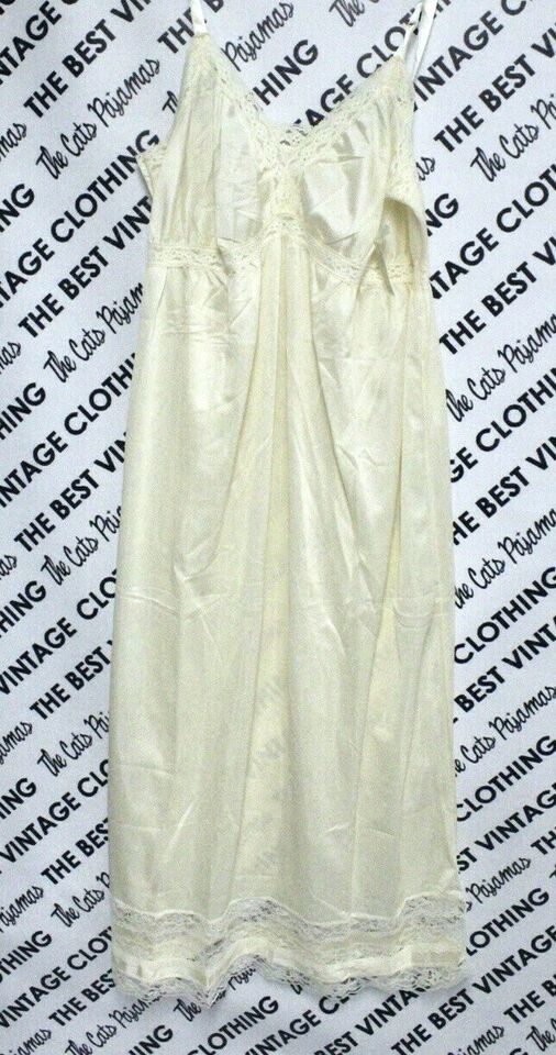 Womens VTG Full Dress Slip Mary Jane 100% Antron III Nylon Ivory 34 36 38  NIP
