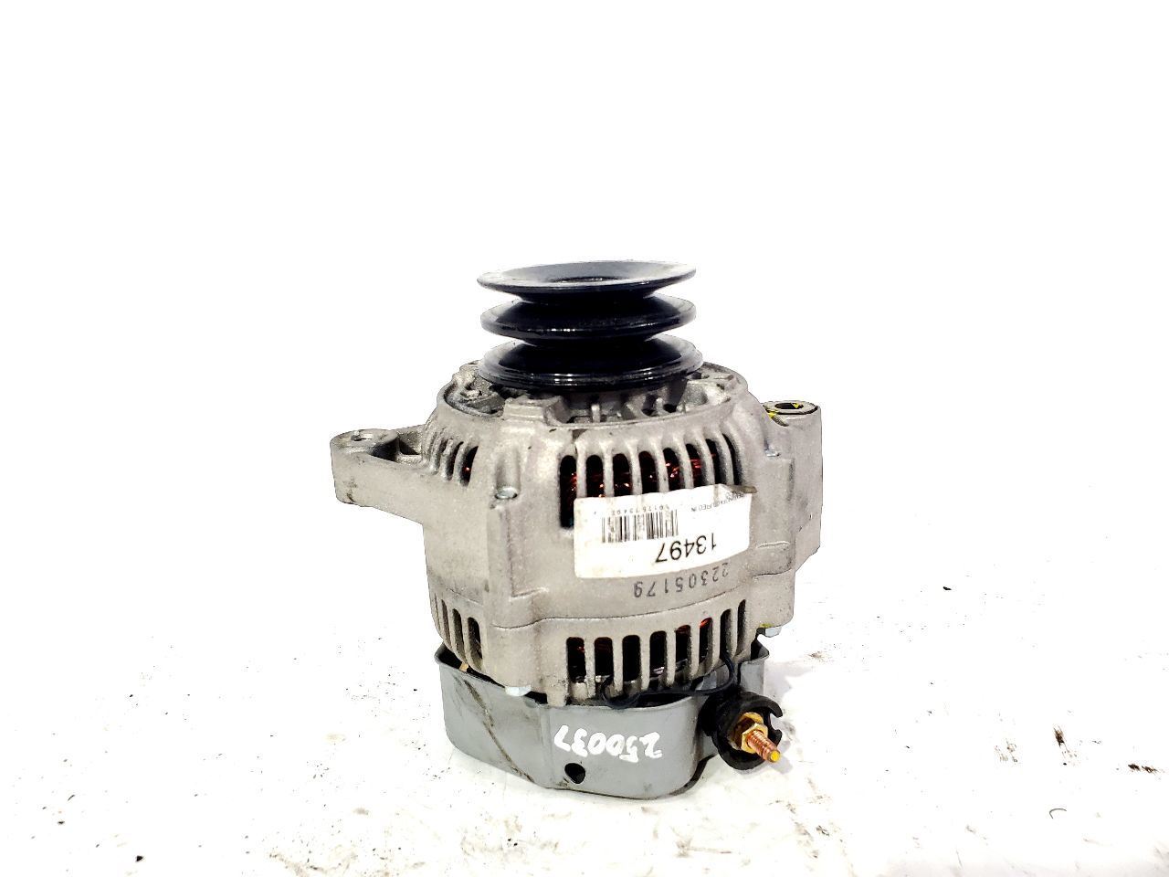 1996 Toyota Landcruiser OEM Alternator 4WD 80 AMP Item image 5