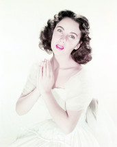 Elizabeth Taylor 8x10 Photo beautiful studio glamour portrait - $7.99