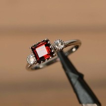 2Ct Princess Cut Red Garnet Three-Stone Engagement Ring 14K White Gold Finish - £124.44 GBP