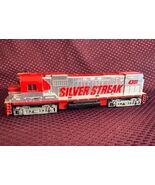 Tyco Diesel Locomotive Silver Streak #4301 Lighted HO Scale no box - $355.27 MXN