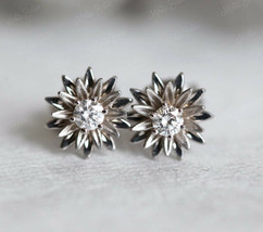 0.60Ct Round Cut Diamond Flower Shape Push Back Stud Earrings 14K White Gold FN - £67.78 GBP