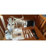 DJI Phantom 3 Advanced Drone con extra, zaino 3 batterie due fotocamere - $1,350.53 CAD