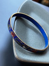 Vintage Cobalt Blue Enamel w Red Flowers &amp; Peace Dove Cloisonne Bangle Bracelet - £12.42 GBP