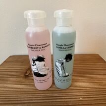 Simple Pleasures Shower Gels Strawberry &amp; Banana AND Vanilla Creme 4.1 F... - €17,95 EUR