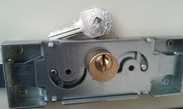 Prefer A211 (Italy) Roller Shutter Garage Door Lock with 2 Keys-
show or... - $22.00