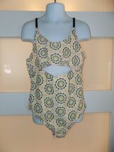 Sweet Pineapple Circle Design Front Cut Out One Piece Size 10 Girl's NEW - $25.00