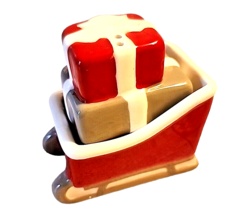 Vintage Ceramic Red and White Gift and Sleigh Salt and Pepper Shakers AS IS - £10.43 GBP