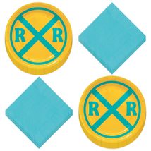 HOME &amp; HOOPLA Railroad Train Party RR Crossing Paper Dessert Plates and ... - £9.90 GBP