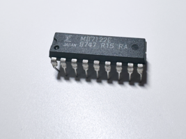 1X MB7122E Fujitsu PROM 4Kbit Programmable ROM 1Kx4 45ns Memory IC DIP-18 - $4.50