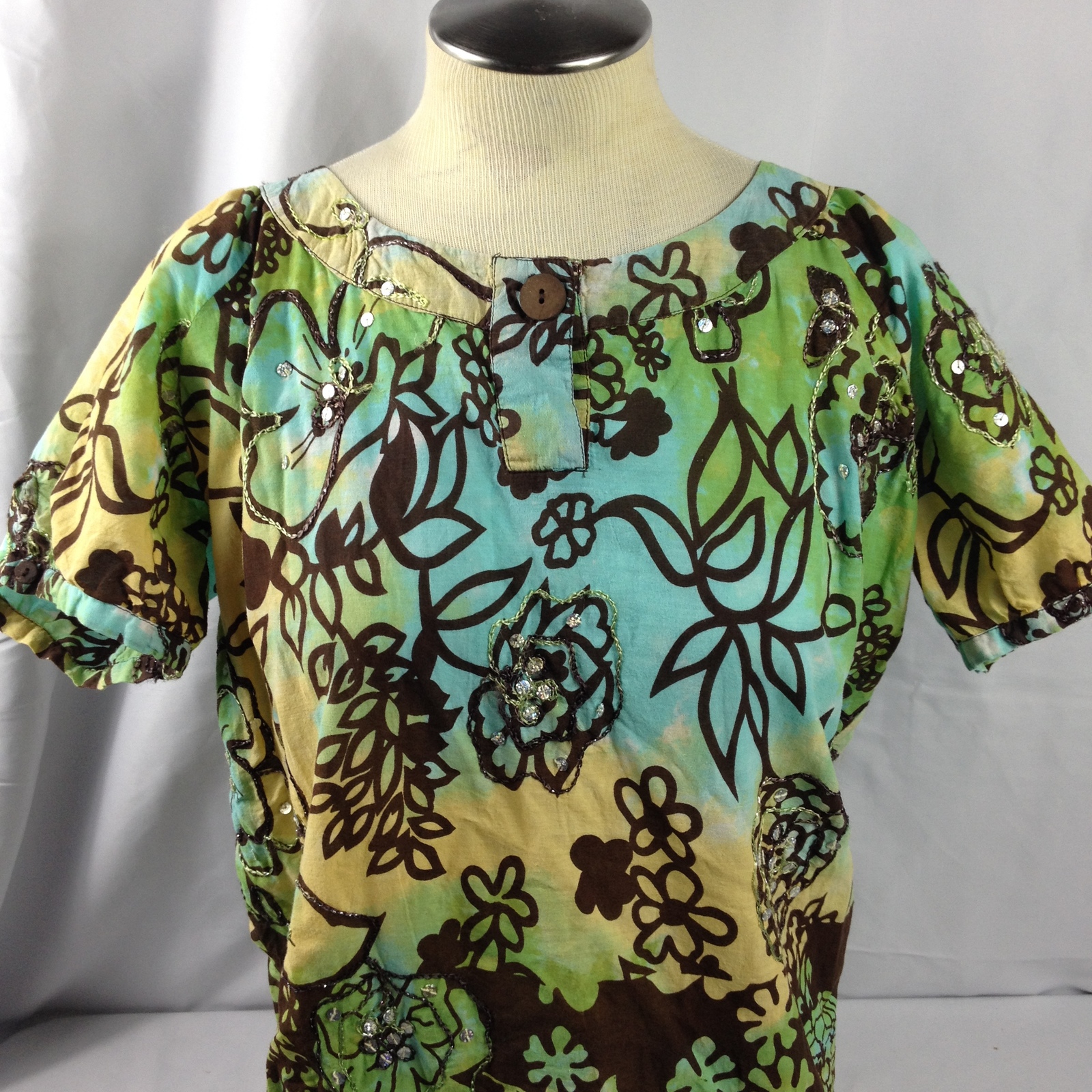 Dressbarn Women Short Sleeve Blouse Multicolor Rhinestone Scoop Neck Size XL