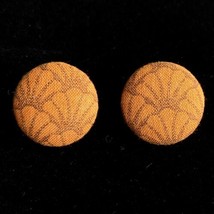 Retro Fabric Shell Design Orange Brown Post Stud Lightweight Round Earrings 7/8” - £7.92 GBP