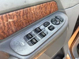 Driver Front Door Switch Driver&#39;s Quad Cab Fits 03-10 DODGE 3500 PICKUP - $905.98 MXN