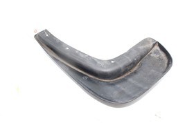 08-16 VOLVO XC70 REAR RIGHT PASSENGER SIDE MUD FLAP Q4403 image 9
