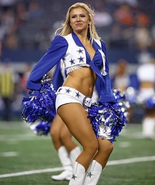 DALLAS COWBOY CHEERLEADER 4x6 PHOTO - $2.55