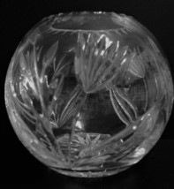 Lead Crystal Glass Clear Rose Bowl 7 &quot; Diameter Plant/ Floral  Pattern  - £24.03 GBP