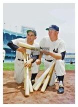 Mickey Mantle &amp; Yogi Berra Holding Bats New York Yankees 5X7 Baseball Photo - £6.77 GBP