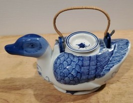 Hand Painted Vintage Blue and White Duck Teapot with Lid and Straw Handle - $19.34