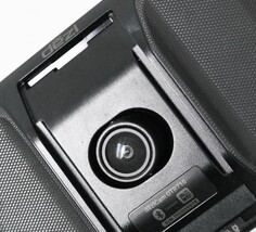 Garmin dezlCam OTR710 7" Trucking GPS Navigator with Dash Cam 010-02727-00 image 5