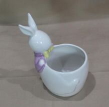 VTG. AVON GIFT COLLECTION BUNNY SHAPED CANDY DISH/PLANTER DH3543 - $15.00
