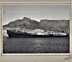 Vintage 2 Ship Pictures - $2.99