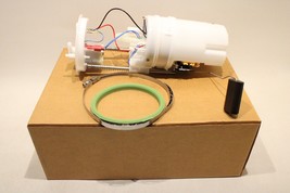 New OEM Genuine BMW Fuel Pump Sending Unit 2007-2010 X5 3.0  16-11-7-195-463 - $272.25